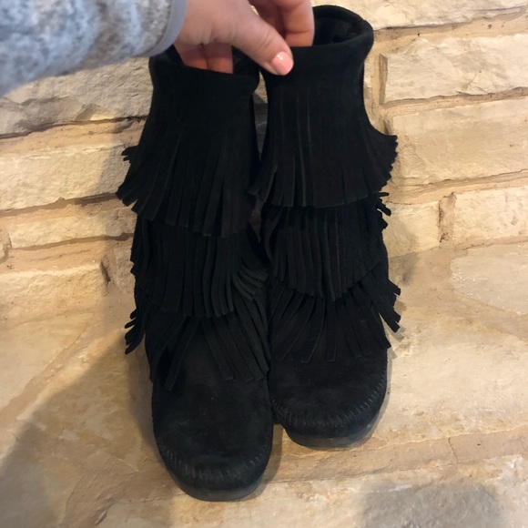 Minnetonka Boots - Picture 2 of 4